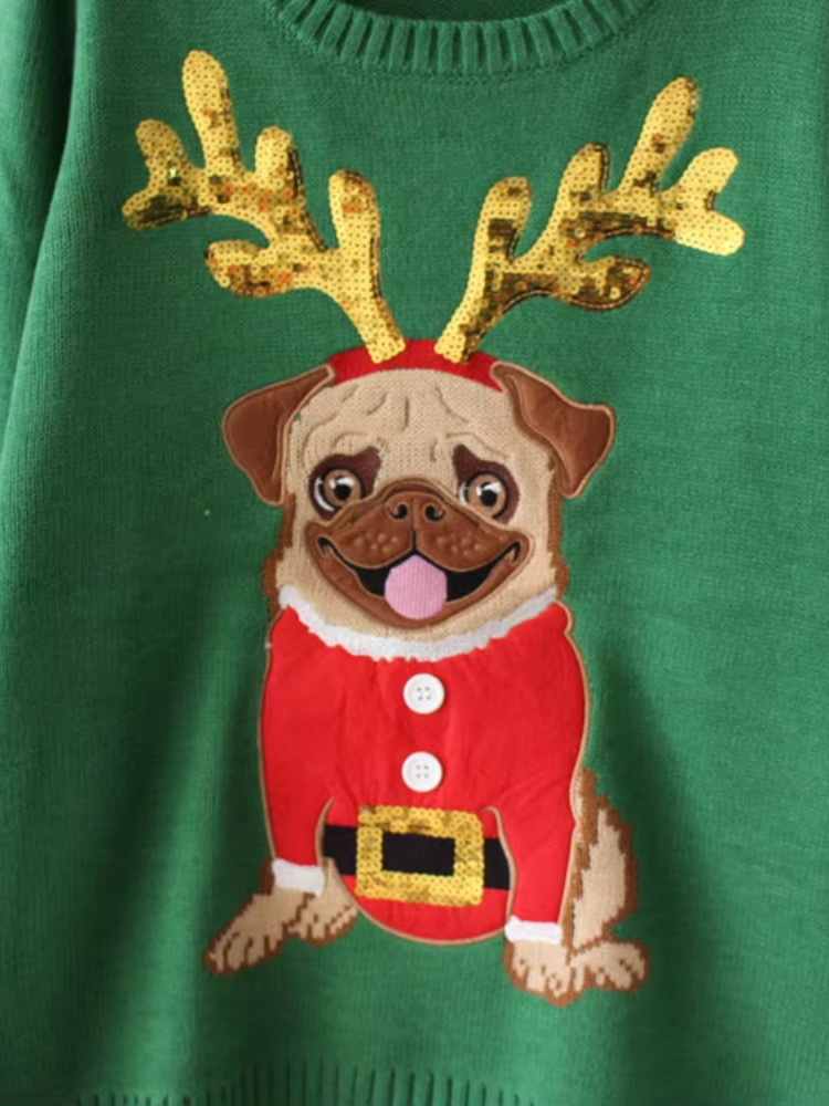 Charmar - Weihnachtspullover mit festlichem Mops-Motiv und Santa-Outfit